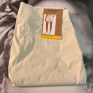 Womens Eddie Bauer hiker shorts size 8 NWT